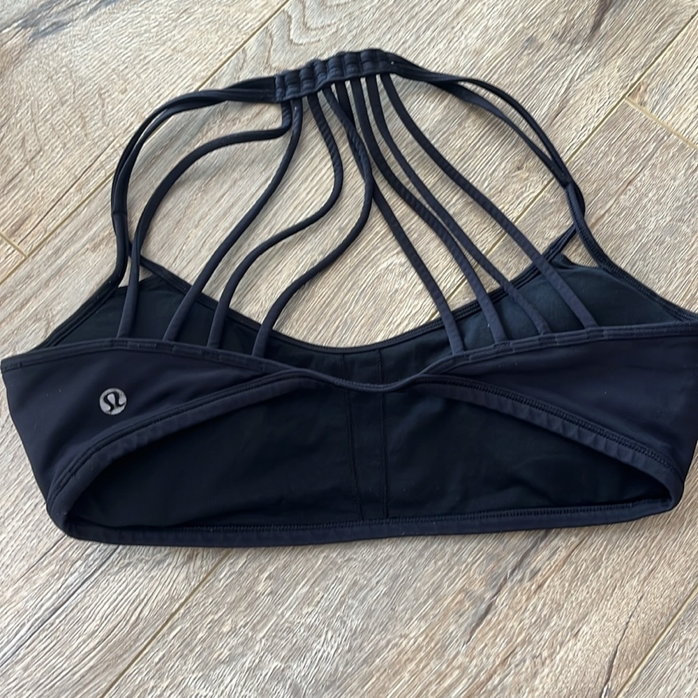 Lululemon padded sports bra Black Size small X small